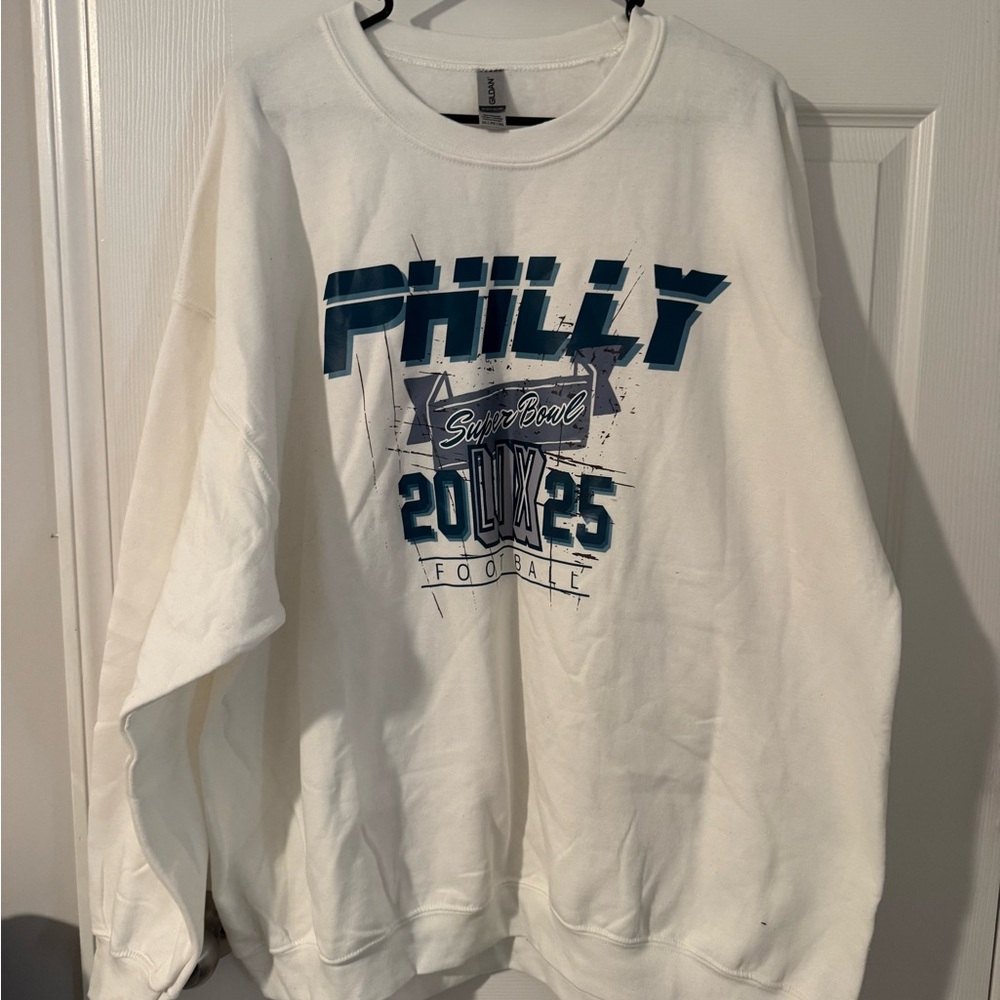Gildan White Philly Super Bowl Crewneck Sweater